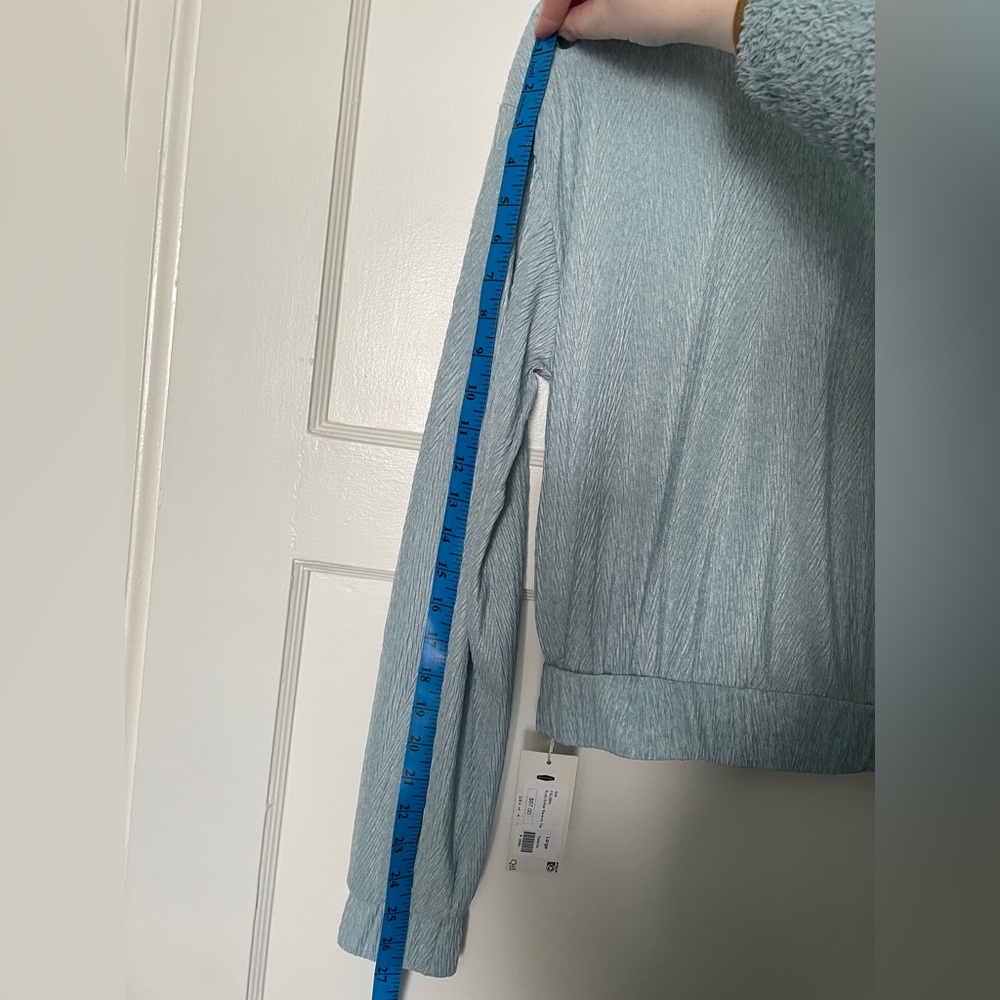 Rusty Ember Reverse Wrap Style Top - Picture 3 of 11